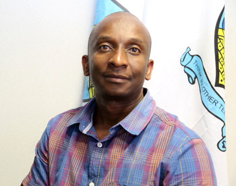 Dr Thambo Nyathi