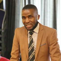 Dr Nkosikhona Hlabangana